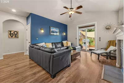 14724 Sassafras Way, Oregon City, OR 97045 - Photo 6