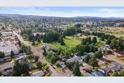5593 SE Sugar Plum St, Salem, OR 97306 - Photo 28