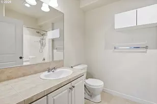 627 NE Garswood Ln, Hillsboro, OR 97006 - Photo 8