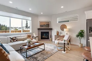 13877 SW Sabrina Ave, Tigard, OR 97140 - Photo 2