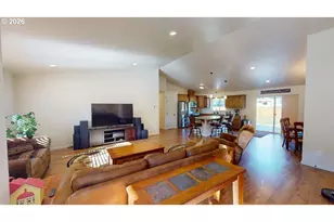 95779 Saunders Creek Rd, Gold Beach, OR 97444 - Photo 12