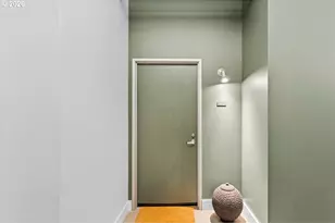 411 NW Flanders St, Portland, OR 97209 - Photo 4