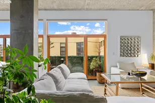 411 NW Flanders St, Portland, OR 97209 - Photo 16