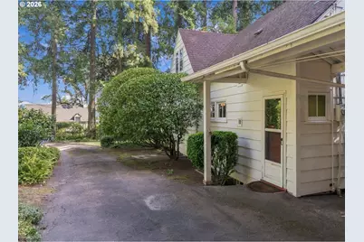 245 SW Birdshill Rd, Portland, OR 97219 - Photo 18