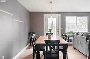 9339 SE Madison St, Portland, OR 97216 - Photo 20