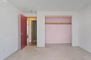 9339 SE Madison St, Portland, OR 97216 - Photo 32