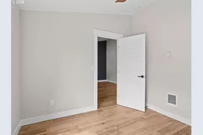 15910 SE 4th St, Vancouver, WA 98684 - Photo 10