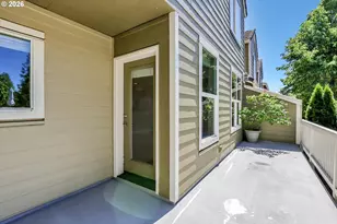2879 NW Kennedy Ct, Portland, OR 97229 - Photo 12