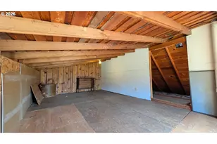 32153 Goddard Ln, Cottage Grove, OR 97424 - Photo 18