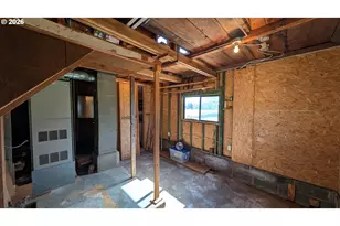 32153 Goddard Ln, Cottage Grove, OR 97424 - Photo 16