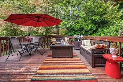 4941 SW Comus St, Portland, OR 97219 - Photo 32