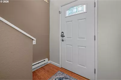 4941 SW Comus St, Portland, OR 97219 - Photo 4