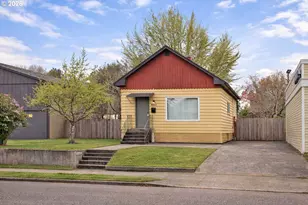 8415 SE 17th Ave, Portland, OR 97202 - Photo 1