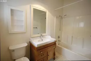 8415 SE 17th Ave, Portland, OR 97202 - Photo 12