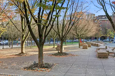 922 NW 11th Ave #305, Portland, OR 97209 - Photo 26