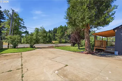 33719 Row River Rd, Cottage Grove, OR 97424 - Photo 36