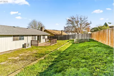 2248 La Canada Dr, Roseburg, OR 97471 - Photo 18