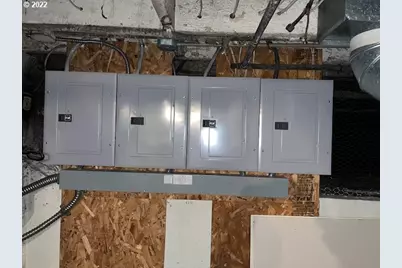 2223 NE 9th Ave, Portland, OR 97212 - Photo 22