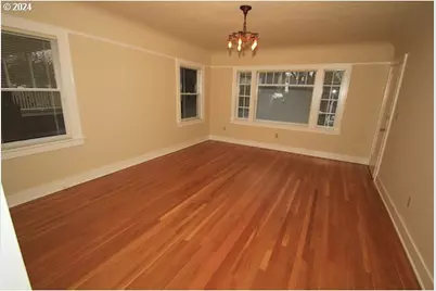 2223 NE 9th Ave, Portland, OR 97212 - Photo 12