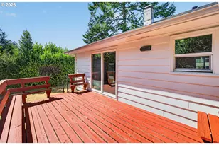 1751 Milligan Ave, Coos Bay, OR 97420 - Photo 36