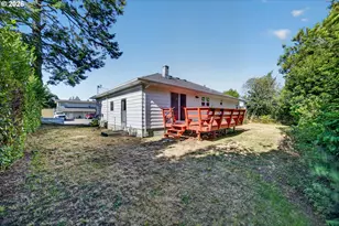 1751 Milligan Ave, Coos Bay, OR 97420 - Photo 42