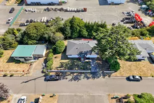 1751 Milligan Ave, Coos Bay, OR 97420 - Photo 46