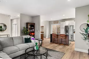 913 W Y St, Washougal, WA 98671 - Photo 10