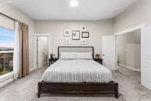 913 W Y St, Washougal, WA 98671 - Photo 28