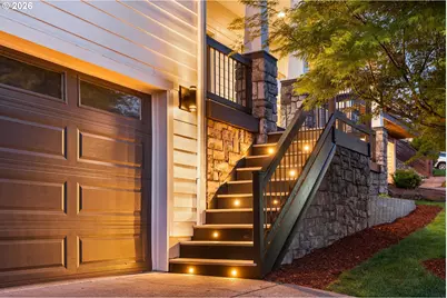 913 W Y St, Washougal, WA 98671 - Photo 2