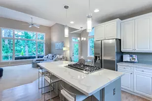 22765 SW Miami Dr, Tualatin, OR 97062 - Photo 10
