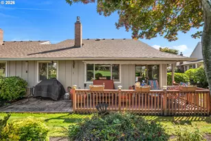 15725 SW Oakhill Ln, Portland, OR 97224 - Photo 36