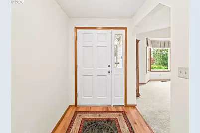 12439 SE Ashley St, Clackamas, OR 97015 - Photo 8