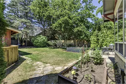 845 NE 67th Ave, Hillsboro, OR 97124 - Photo 30