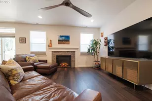 207 Rockcrest Dr, Lowell, OR 97452 - Photo 22