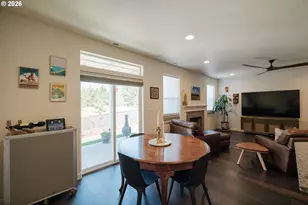 207 Rockcrest Dr, Lowell, OR 97452 - Photo 18