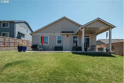 207 Rockcrest Dr, Lowell, OR 97452 - Photo 36