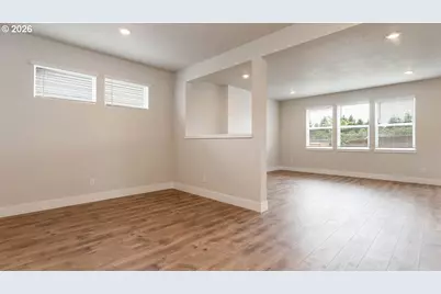 2197 Veneta Ave S, Salem, OR 97306 - Photo 6