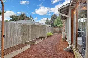 2278 Rose Blossom Dr, Springfield, OR 97477 - Photo 42