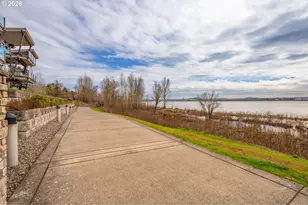 5841 SE Columbia Way, Vancouver, WA 98661 - Photo 42