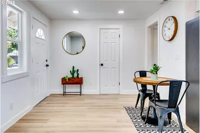 10455 SW Meadow St, Tigard, OR 97223 - Photo 4