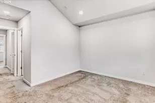 16087 NW Pristine Ln, Portland, OR 97229 - Photo 24