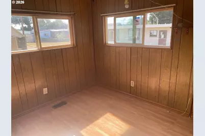 2400 SE Stratus Ave #19, McMinnville, OR 97128 - Photo 10