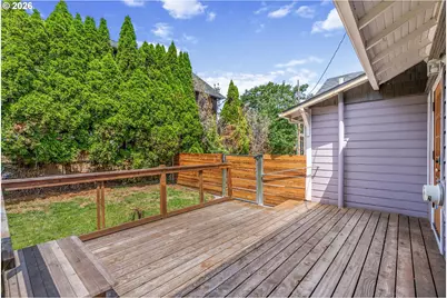 1517 Columbia, Hood River, OR 97031 - Photo 8