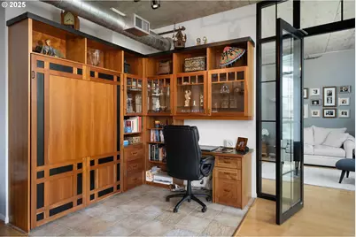 1030 NW 12th Ave #422, Portland, OR 97209 - Photo 14