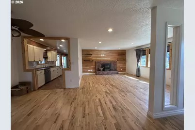 8704 NE 60th St, Vancouver, WA 98662 - Photo 4