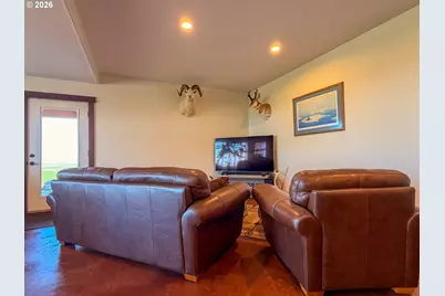 40641 Highway 20, Burns, OR 97720 - Photo 20