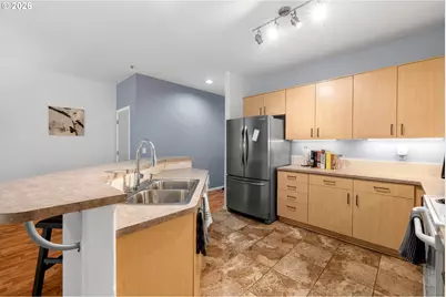 1518 SE Oak St, Hillsboro, OR 97123 - Photo 2