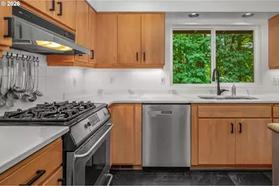 6 Goya St, Lake Oswego, OR 97035 - Photo 16