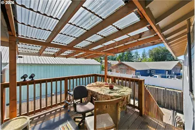 587 N Baxter St, Coquille, OR 97423 - Photo 42