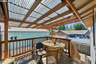 587 N Baxter St, Coquille, OR 97423 - Photo 42